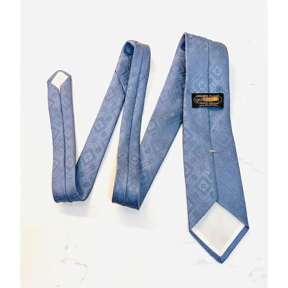 Vintage 70s Golden Clasp Prince Consort 3" Blue Deco Polyester Diamond Necktie - Picture 3 of 6